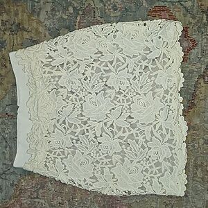 Elie Tahari lace skirt